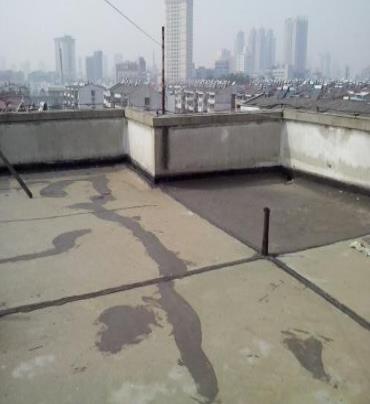 双牌漏水维修 楼顶漏水是什么原因，楼顶漏水维修方法是什么?